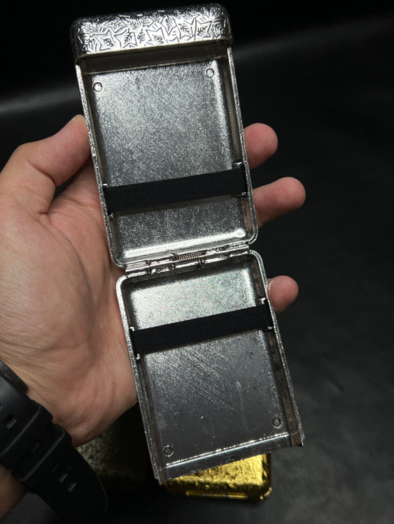 جاسیگاری لوکس تامی شلبی با رنگ ثابت و کیفیت بالا