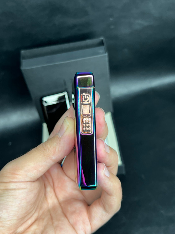 فندک دوحالته شوکری و اتمی برند لایتر با صفحه نمایش شارژ