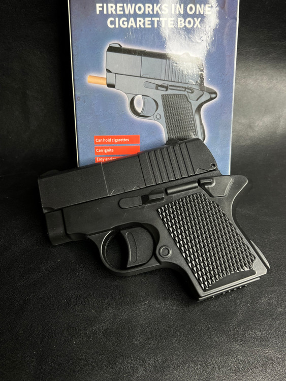 فندک و جاسیگاری طرح تفنگ المنتی با سیگارپران