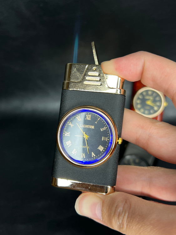 فندک استیل شارژی ساعتدار مناسب استفاده روزمره