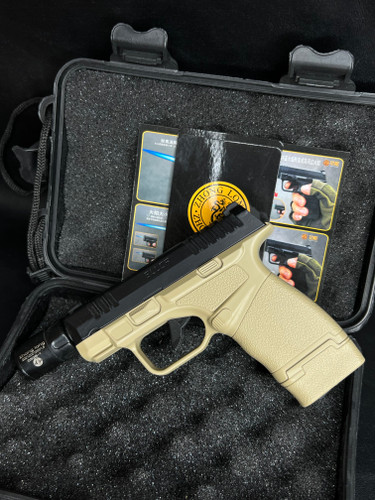 فندک طرح کلت سایز بزرگ با شعله اتمی و بدنه پلاستیک مقاوم