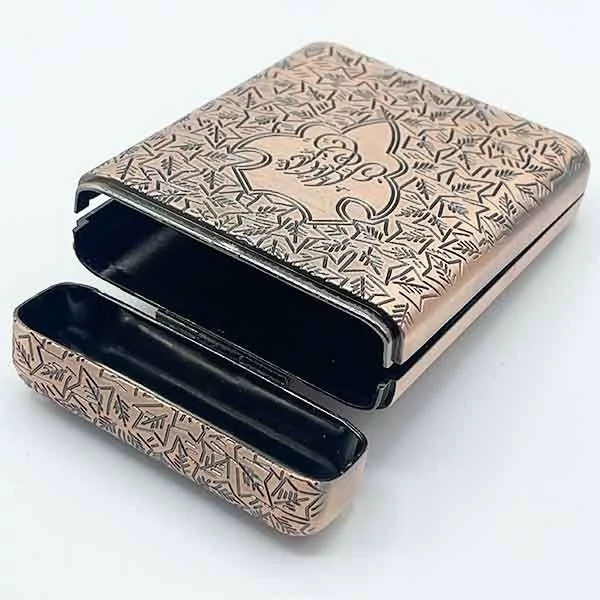 کیف سیگار برنجی Antique با ظرفیت ۱۶ تا ۲۰ نخ